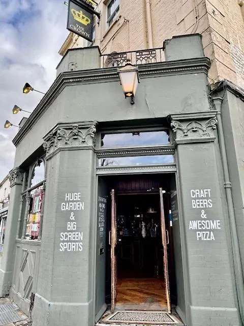 The Crown Rooms London 0*,  Großbritannien