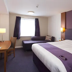 https://premier-inn-belfast-city-centre-alfred-street.belfasthotelsireland.com